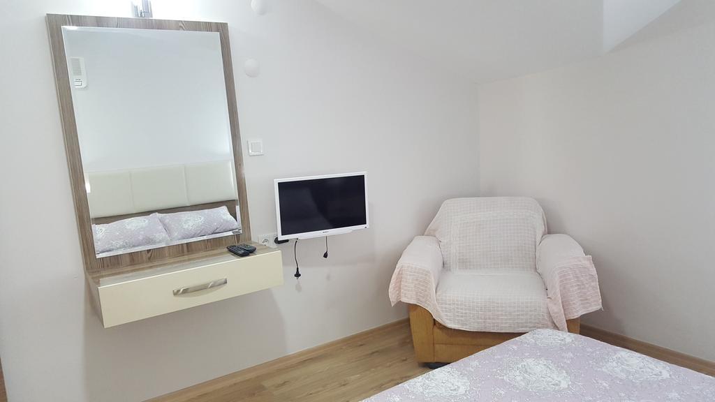 Burak Apart Hotel Fethiye Bagian luar foto