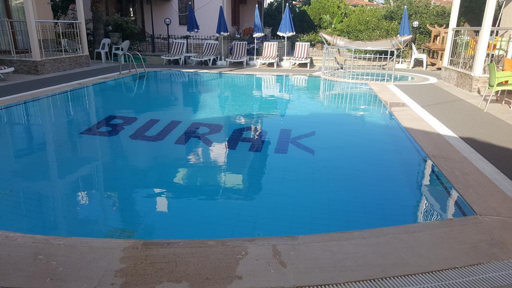 Burak Apart Hotel Fethiye Bagian luar foto