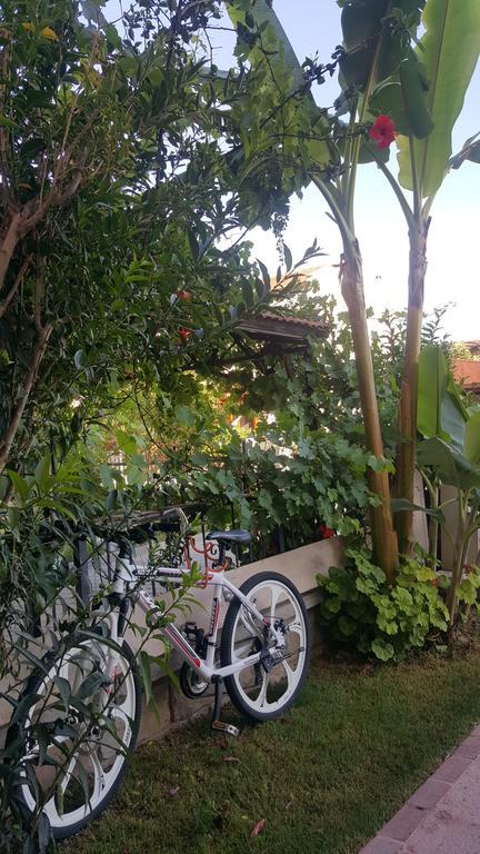 Burak Apart Hotel Fethiye Bagian luar foto