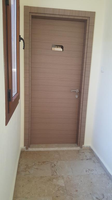 Burak Apart Hotel Fethiye Bagian luar foto