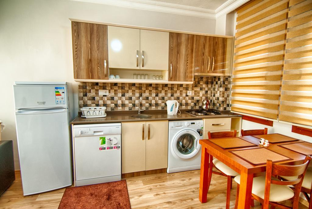 Burak Apart Hotel Fethiye Bagian luar foto